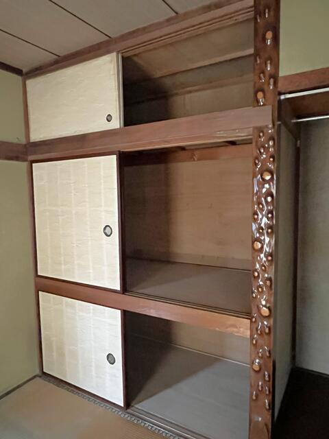 南小岩４丁目貸家の収納