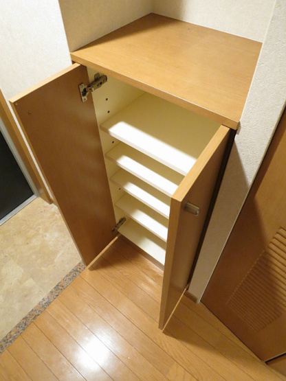 【玄関】ディナスティ神戸元町通
