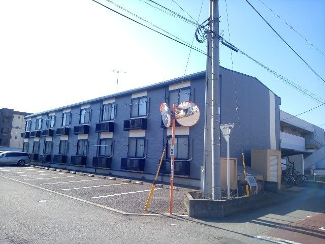 レオパレスアクセルの外観