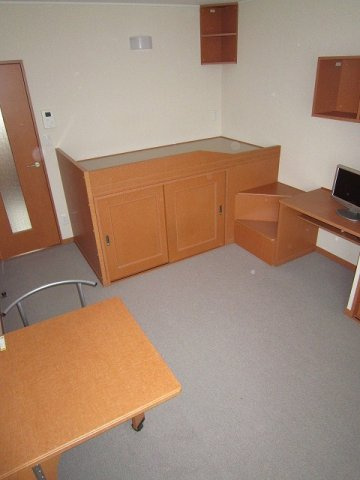 レオパレスアクセルの居間・リビング