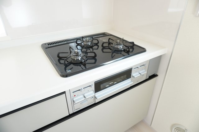 草加市新栄2丁目 新築分譲住宅のキッチン