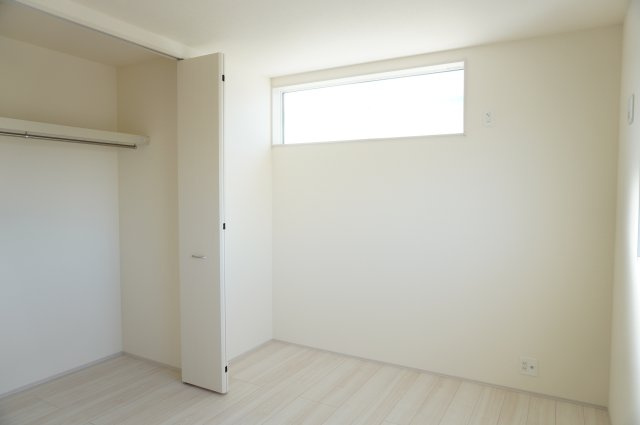 草加市新栄2丁目 新築分譲住宅の洋室