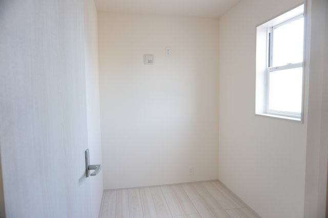 草加市新栄2丁目 新築分譲住宅のその他|テレワークスペース 3帖