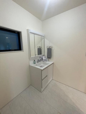  | 女性のお化粧や男性の身だしな… 