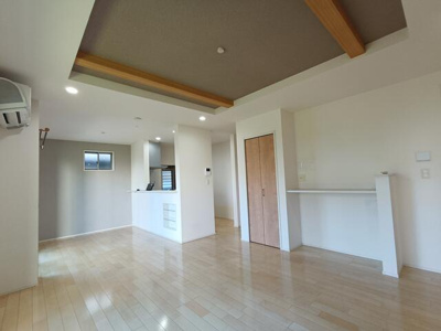  | 温水床暖房付きのリビング◎ 