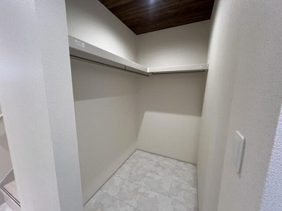  | 「今日は何着ていこう？」そん… 