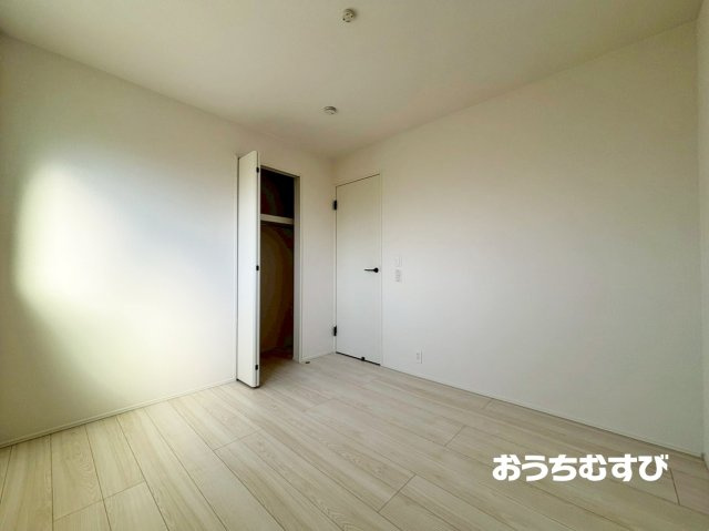 春日井市高蔵寺町六丁目第1期(全2棟)の洋室