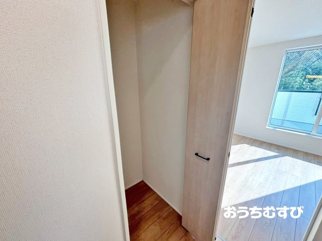 春日井市高蔵寺町六丁目第1期(全2棟)の収納