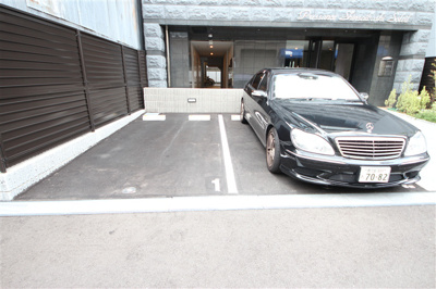 【駐車場】 | プレサンス心斎橋ソレイユ