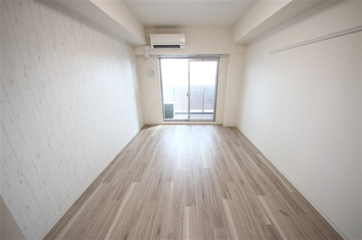 【居間・リビング】 | プレサンス心斎橋ソレイユ