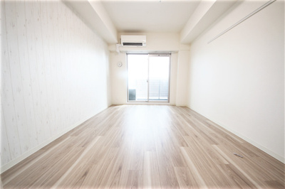 【居間・リビング】 | プレサンス心斎橋ソレイユ