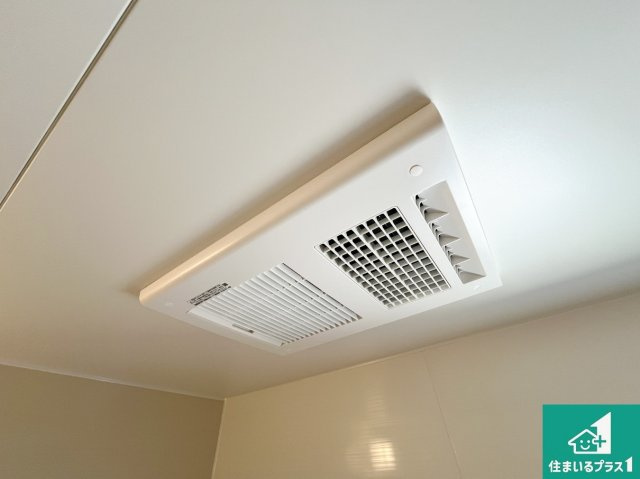 東近江市林田町　第24-1期　新築一戸建ての冷暖房・空調設備|四季を通して快適なバスライフをお手伝いする浴室暖房乾燥機！浴室の乾燥・暖房・涼風・換気はもちろん、２４時間換気にも対応！