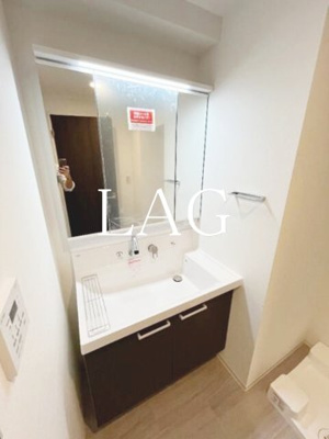 【洗面所】 | ロレーヌ東陽 | 洗面台です。