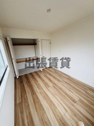 CASA UMEMORIZAKAの洋室