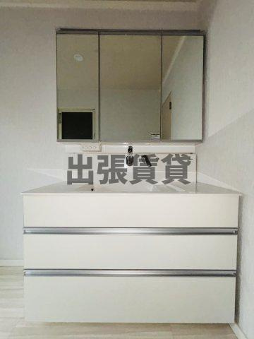 CASA UMEMORIZAKAの洗面所