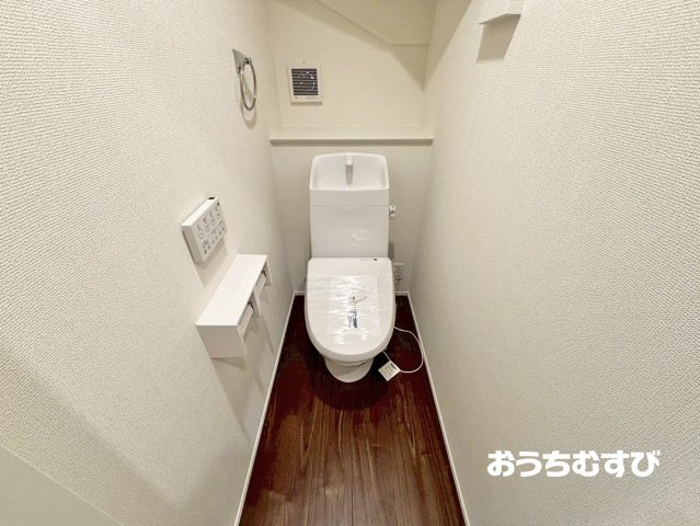 春日井市坂下町第１期(全4棟)のトイレ