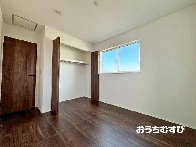 春日井市坂下町第１期(全4棟)の洋室