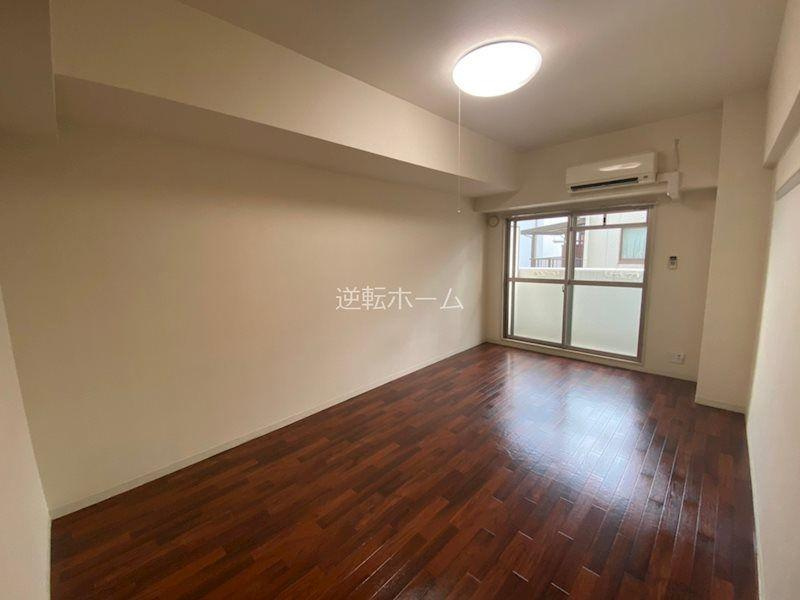 アルシオン　名古屋市賃貸　仲介手数料無料の居間・リビング