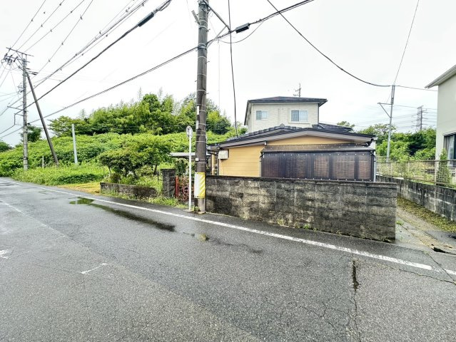 【前面道路含む現地写真】 | 小牧市大字大草3861-2