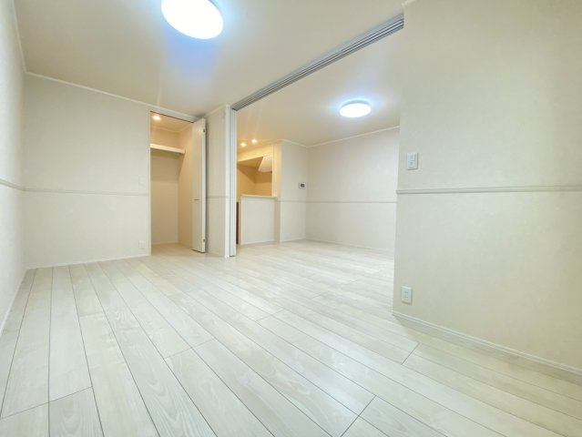 【新築】Urban Bliss（アーバンブリス）の洋室