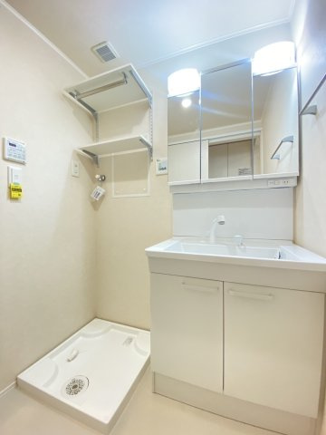 【新築】Urban Bliss（アーバンブリス）の独立洗面台