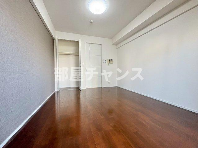 レジディア丸の内の寝室