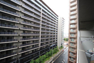 【展望】 | エスリード大津におの浜セントラル | ベランダからの眺望、右手