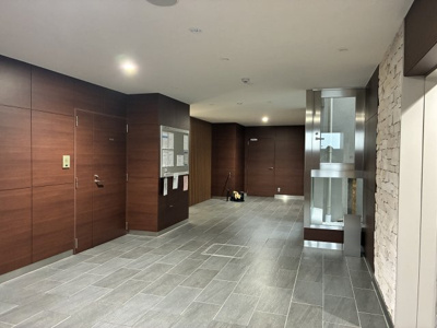 【その他共用部分】 | エスリード大津におの浜セントラル | エントランス内側