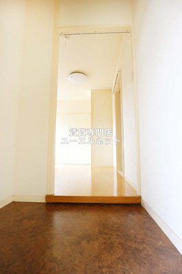 【玄関】 | コーポ円山 | 住まいの顔ともなる玄関