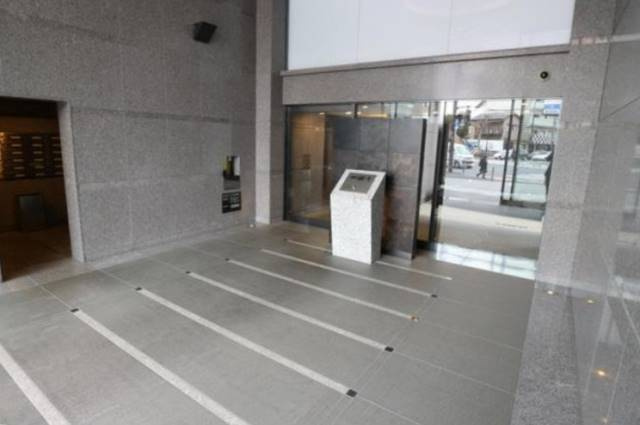 ルーブル練馬弐番館のエントランス|毎日通るエントランスはこのようになっています