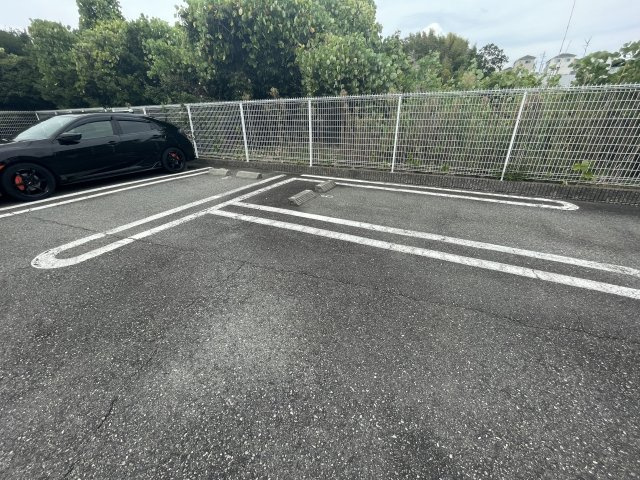 神戸市垂水区清玄町のアパートの駐車場