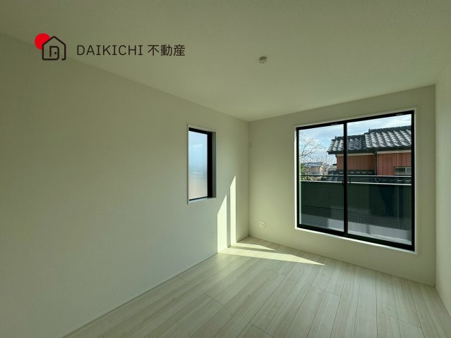 【洋室】 | 桶川市上日出谷8期　GRAFARE　新築戸建　全2棟　2号棟