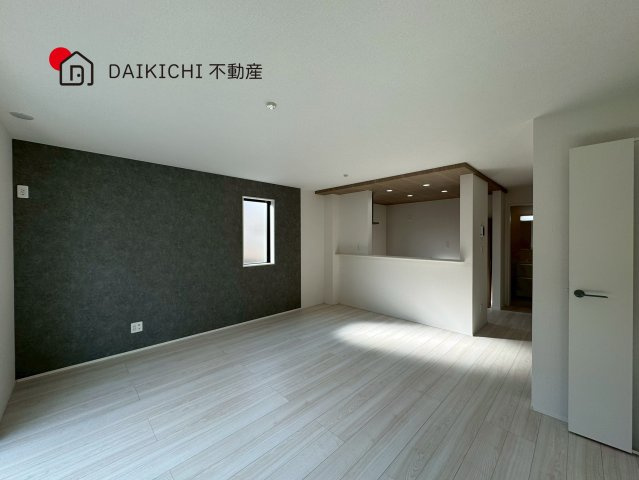 【居間・リビング】 | 桶川市上日出谷8期　GRAFARE　新築戸建　全2棟　2号棟