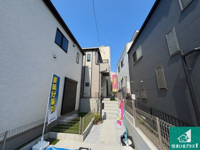 大阪市鶴見区中茶屋　新築一戸建て