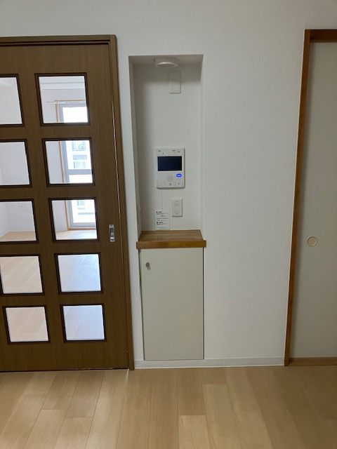 ルネシティ新在家南町２ＤＫの居間・リビング|ゆったり過ごせる居間です