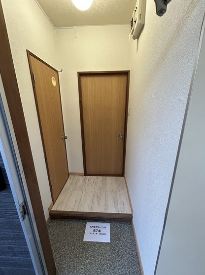 RERA　COURTの玄関