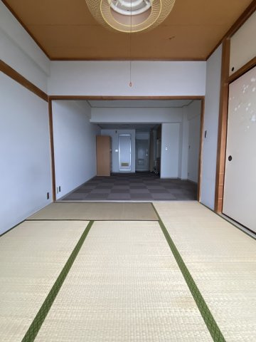 マンション南熱海の和室