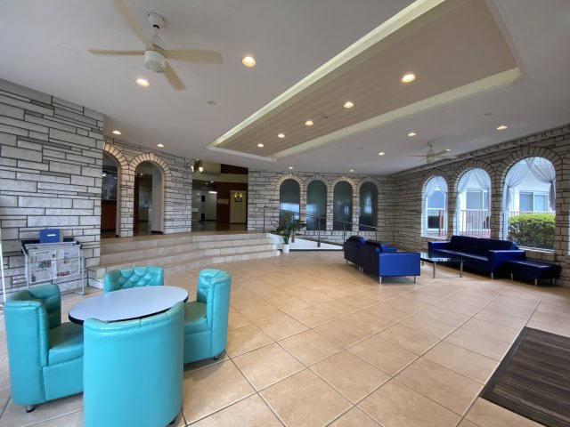 マンション南熱海のロビー