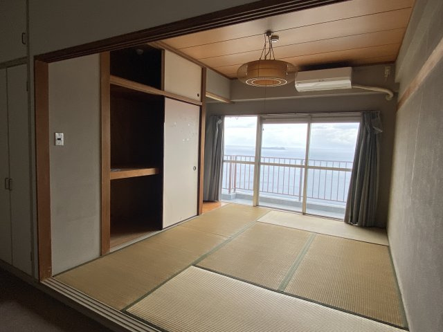 マンション南熱海の和室
