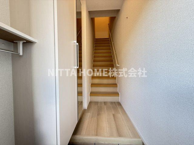 ナタリス　ウィータの玄関|広いスペースの玄関です◆