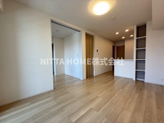 ナタリス　ウィータの居間・リビング|リビングが眺められるカウンターキッチン( ^^)