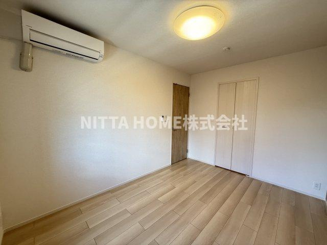 ナタリス　ウィータの子供部屋|こちらの洋室にもエアコンを完備(^^)