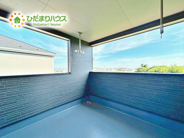 【バルコニー】 | 笠間市大田町第3　新築戸建　3号棟 | 広々としたバルコニー。お洗濯物もぜーんぶ干せちゃいます！！