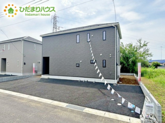 【外観】 | 笠間市大田町第3　新築戸建　3号棟 | スタイリッシュな外観です(^^)/