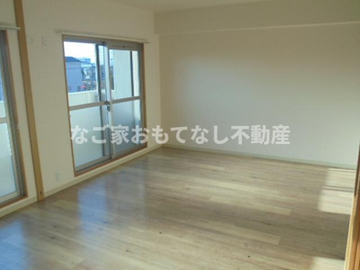 【その他】 | ルチアーノ | ※写真は別号室です