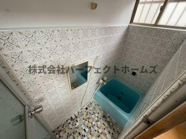 岡東町戸建　賃貸の浴室|お風呂で日々の疲れを落としましょう