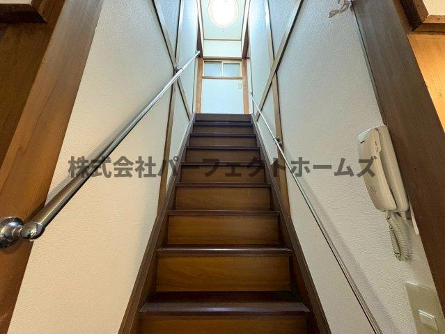 岡東町戸建　賃貸の内装|内装は落ち着いています