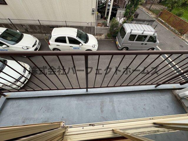 岡東町戸建　賃貸のバルコニー|落ち着いた時間を過ごせるバルコニーです