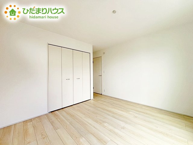 【寝室】 | 水戸市大塚町3期　新築戸建　A号棟 | 大きなベッドを置いても余裕の広さの主寝室♪♪