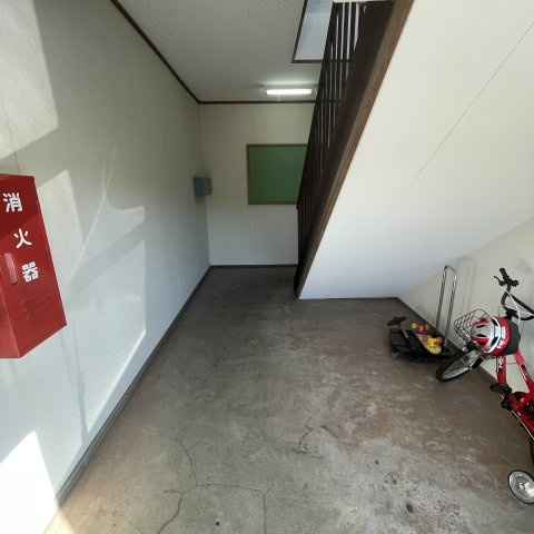 コーポサンエスのエントランス